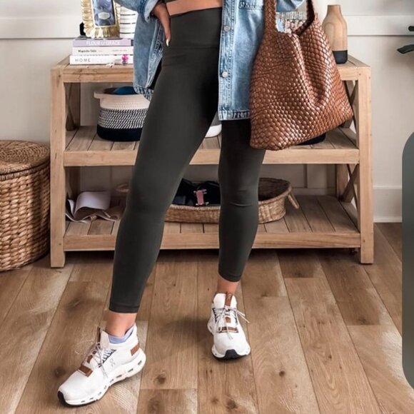 đâ¨On Cloudnova Casual Fashion Running Sneakers White Pearlđ⨠- Picture 6 of 6